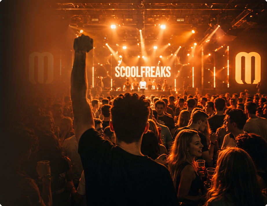 Dav na ScoolFreaks party před pódiem