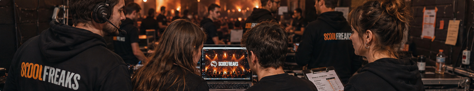 Produkční tým ScoolFreaks v zákulisí akce